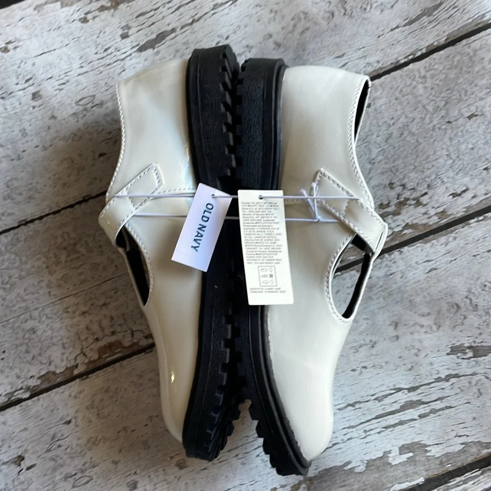 Shiny Faux-Leather Mary-Jane Shoes for Girls - Size 4Y